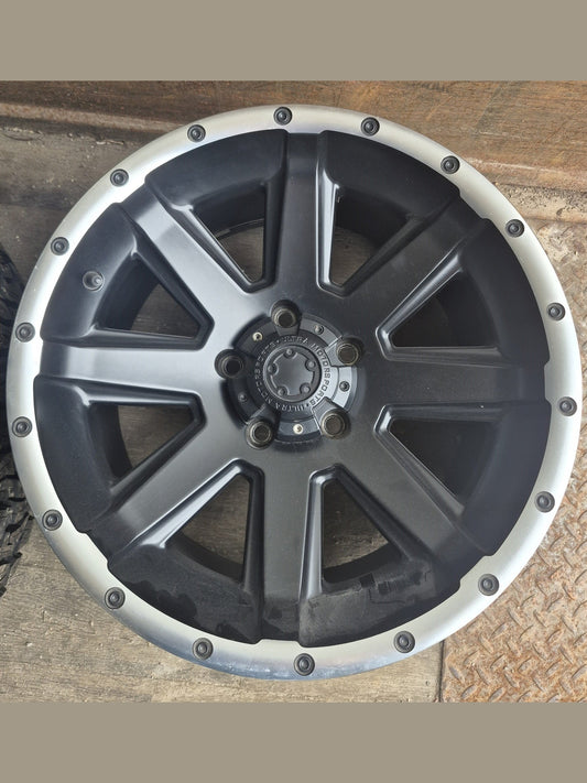 Ultra Crusher 195 17x9.5 5-5.0/127