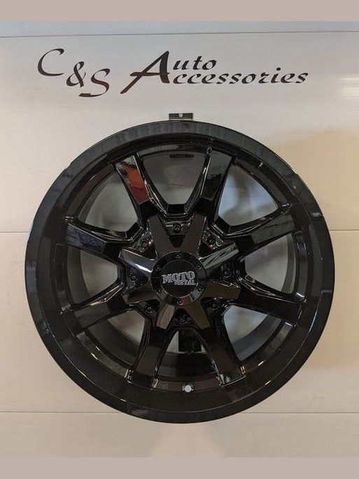 Moto Metal 970 18x9 5x139.7/127 +18