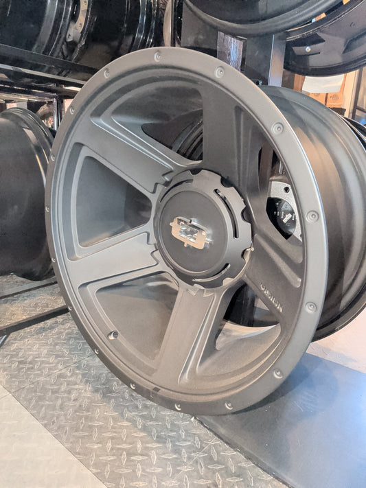 Vision Rebel 20x12 8x180 -51