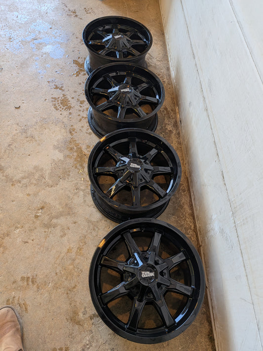 18x9 8x180 +18 moto metal