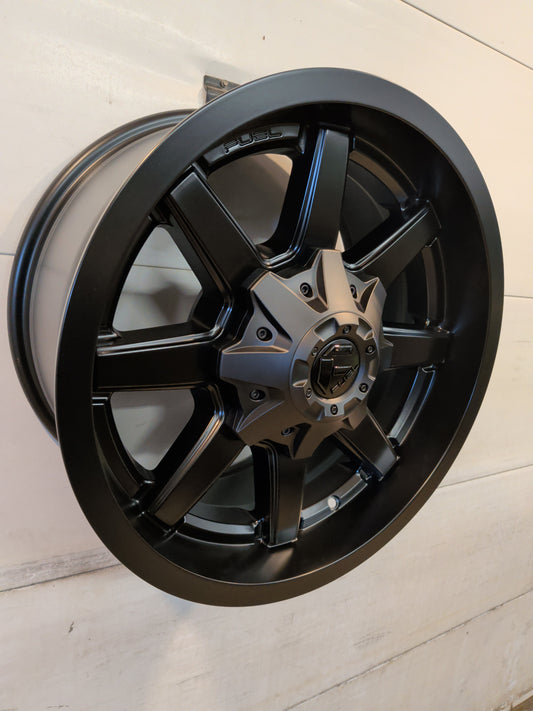 Fuel Maverick 18x9 8x165 +20
