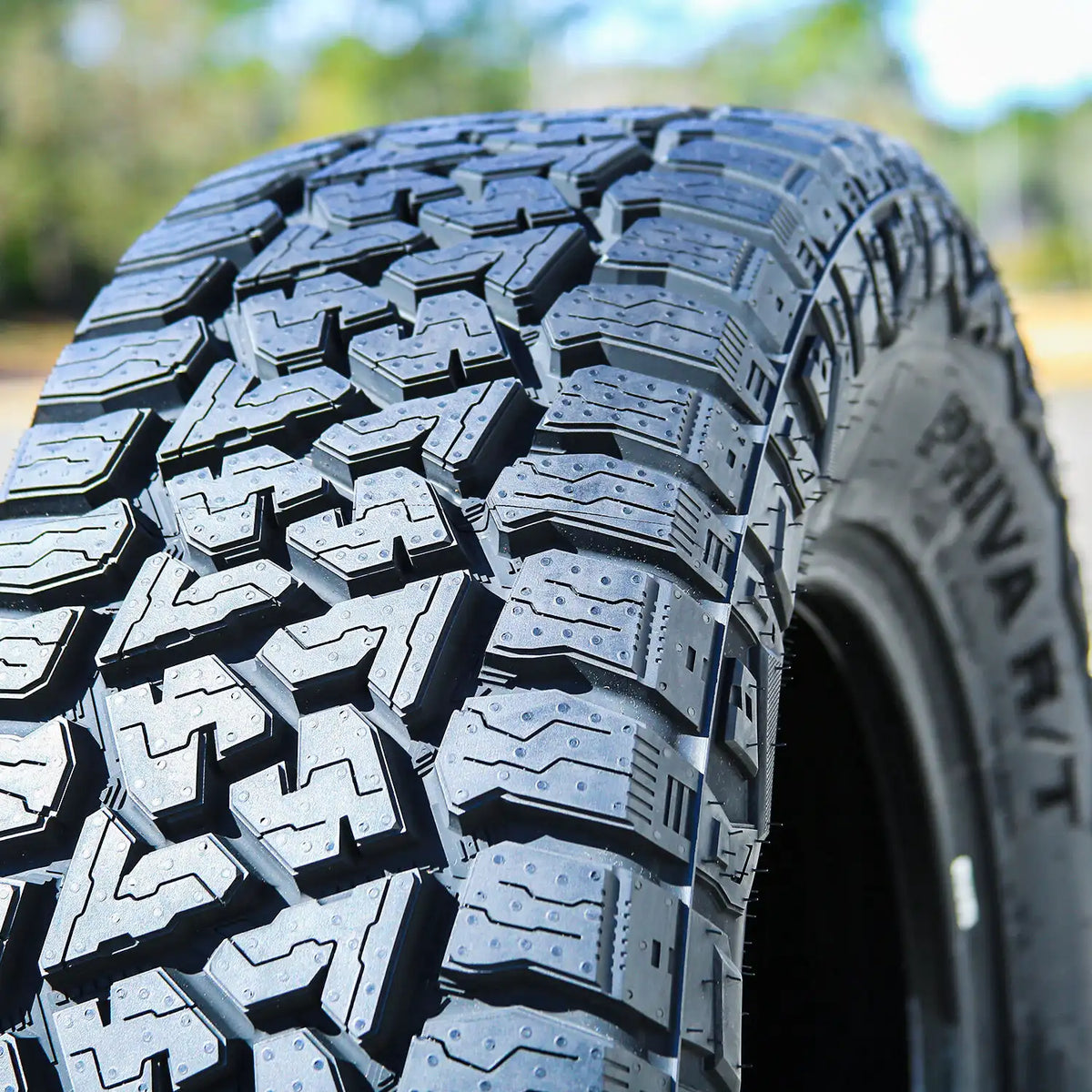 LT265/70R17 Atlas Priva R/T 3PMS