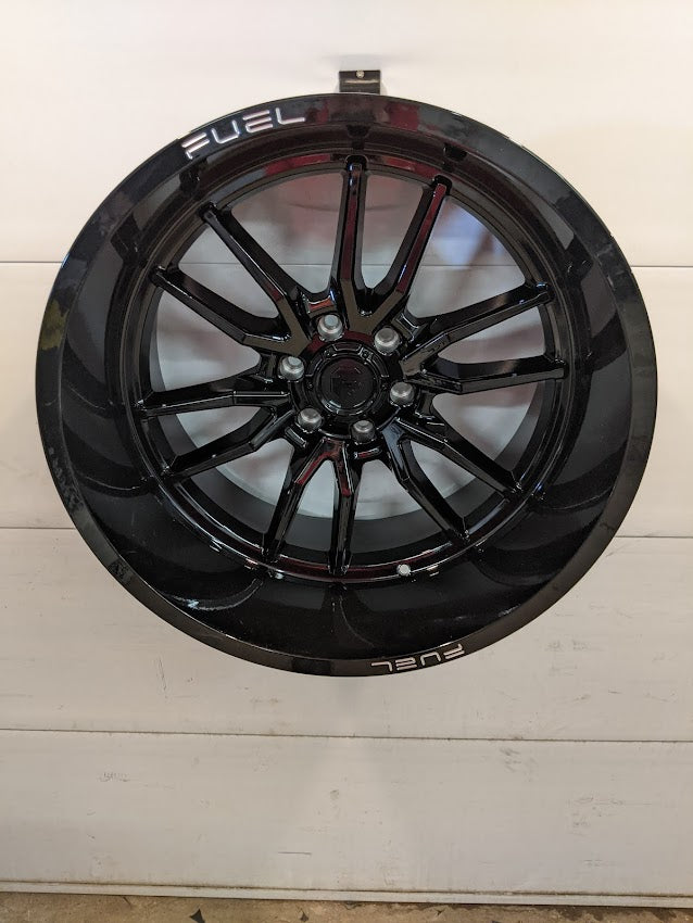 Fuel Clash 22x12 6x135 -44