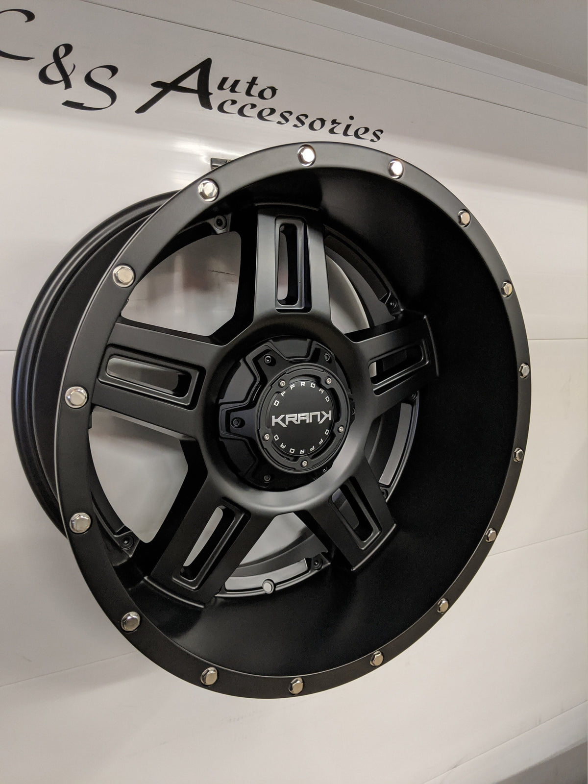 Krank Hammer 20x10 6x139.7/6x135 -24