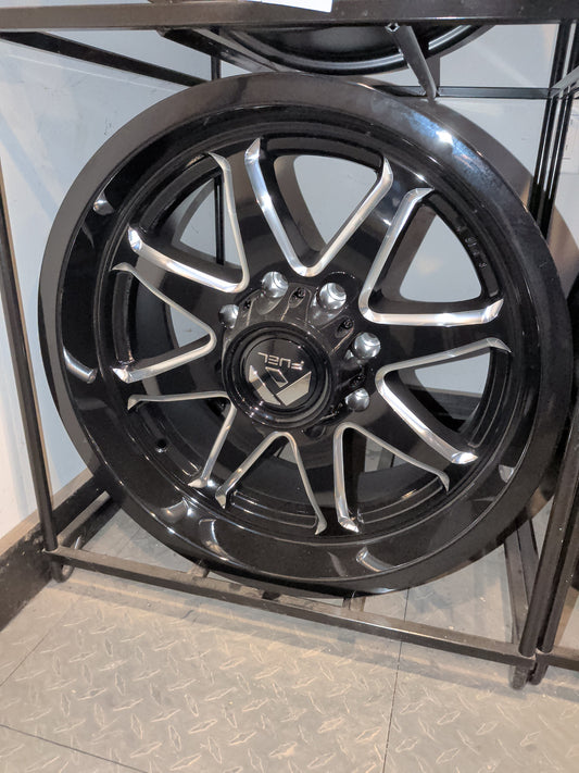 Fuel Hammer 20x9 8x170 +01