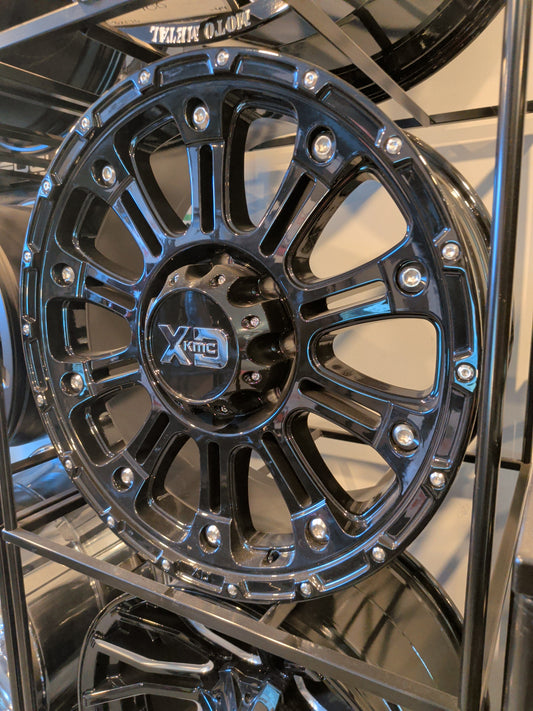 XD829 HOSS II 20x9 8x170 +18mm