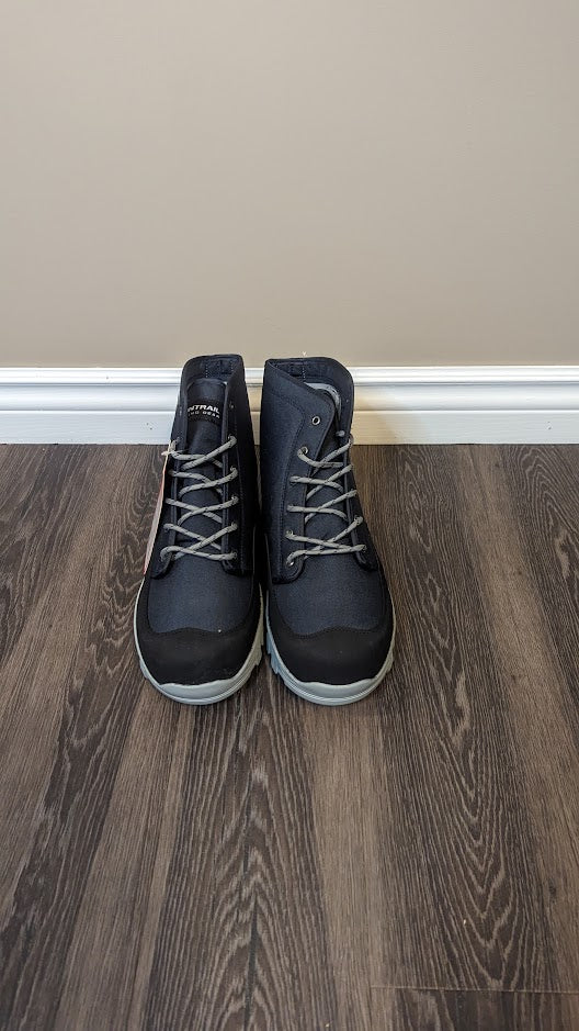 Finntrail Urban Boot Size 10 grey